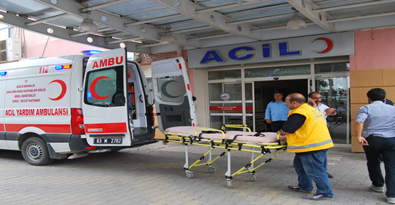 Şanlıurfa'da öğrenci servisi kaza yaptı, 9 yaralı