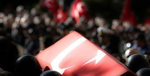 Teröristler, Çukurca'da Üs Bölgesine Güdümlü Füzeyle Saldırdı: 1 Şehit, 5 Yaralı