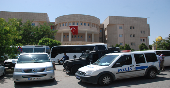 Urfa'da 15 Hakim ve Savcı Tutuklandı
