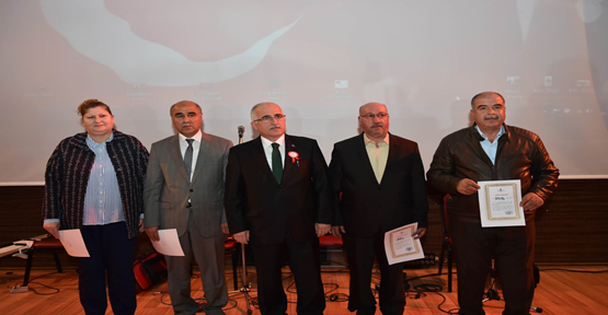 Urfa'da 24 Kasım öğretmenler günü kutlandı