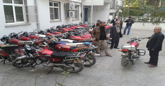 Urfa'da 66 çalıntı motosiklet ele geçirildi