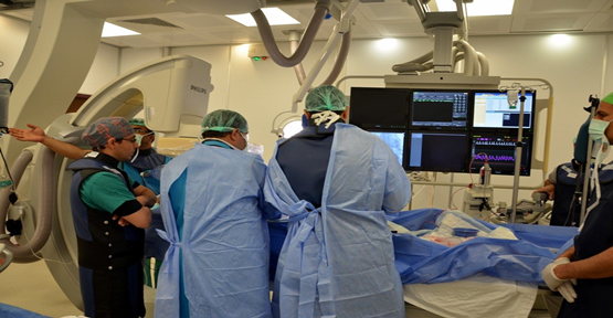 Urfa'da Ameliyatsız Kalp Kapağı Değişimi Yapıldı