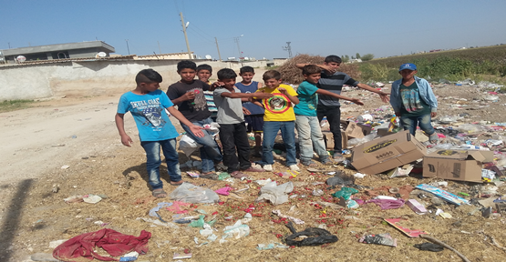 Urfa'da çöplüğün gölgesinde eğitim
