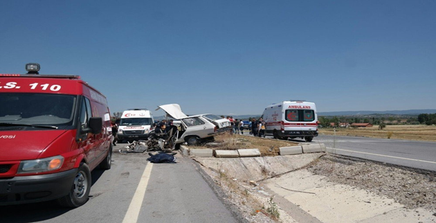 Urfa'da Feci Kaza, 2 Ölü, 8 Yaralı