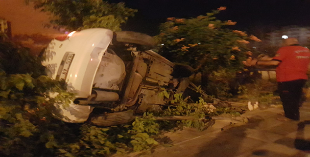 Urfa'da otomobil devrildi, 5 yaralı