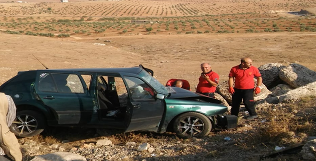Urfa'da Sıkışmalı Trafik Kazası, 5 Yaralı