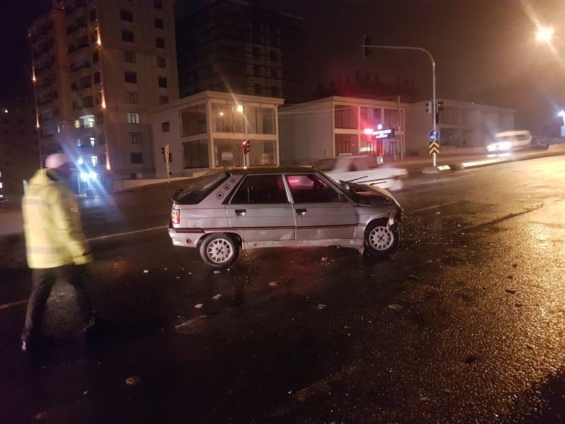 Urfa'da Trafik Kazası; 5 Yaralı