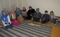 13 Çocuklu adamın evi yıkılmak üzere