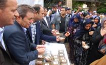 20 Bin Kişiye aşure dağıtıldı