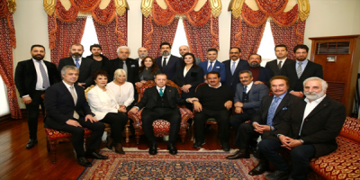 20 Ünlü'den Erdoğan'a Doğum Günü Sürprizi! Ziyarete Gittiler