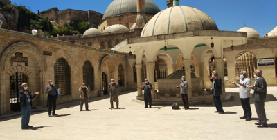 65 Yaş Üstü Vatandaşlar Balıklıgöl'e Akın Etti