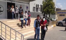 700 Bin lira dolandırıcılık yapan çete tutuklandı