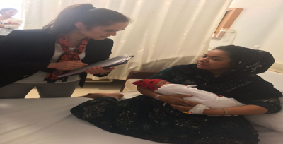 Açık Kapı, Bebek Kiti Dağıttı