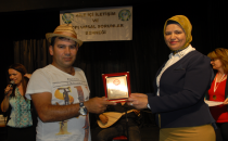 Aile İçi İletişim Ve Toplumsal Sorunlar Derneğinden Ödül