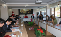 Aile ve Toplum Hizmetleri Genel Müdürü Becel, Çadırkenti ziyaret etti