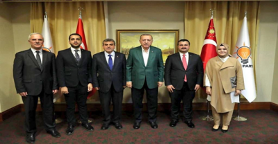 "Ak Sevda Daima 18 Yaşında"