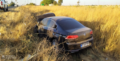 Akçakale yolu üzerinde iki araç çarpıştı