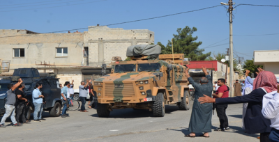 Akçakale'de Mehmetçik ve ÖSO' ya Sevgi Seli