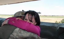 Akçakale'de Nöbet Tutan Askere Sürpriz