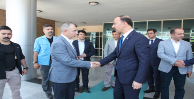 Artvin Valisi Doruk, Vali Erin'i Ziyaret Etti