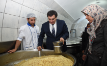 Aşevi Muhtaçlara Yardıma Devam Ediyor