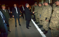 Bakan Ala, Alay komutanıyla görüştü