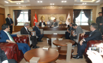 Bakan Çelik Kaya'ya taziye ziyaretinde bulundu