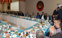 Bakan Çelik Muhtarlar İle Bir Araya Geldi