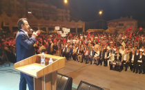 Bakan Çelik Şanlıurfa'da Demokrasi Nöbetine Katıldı