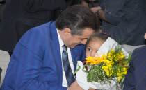 Bakan Çelik, Topçu meydanında iftar açtı