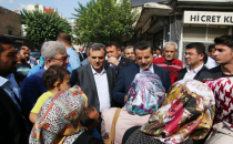 Bakan Çelik,vatandaşlarla bir araya geldi