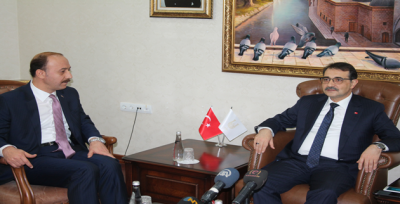 Bakan Dönmez, Vali Erin'i Ziyaret Etti