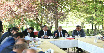 Bakan Fakıbaba Urfa'nın Eğitim Sorunu İçin Çalışma Başlattı