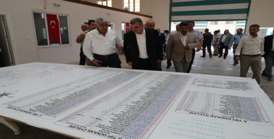 Başkan Beyazgül, Esnafın Yanında