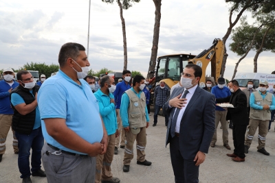 Başkan Canpolat Bayramlarını Kutladı: Pırıl Pırıl Haliliye İçin Çalışıyoruz