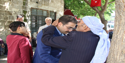 Başkan Canpolat, Halkla İç İçe Olmayı Sürdürüyor