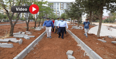 Başkan Canpolat, Karşıyaka'daki Yeni Park Alanlarını Denetledi