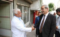 Başkan Demirkol Şehitlik Mahallesinde Esnaf Ve Vatandaşı Ziyaret Etti