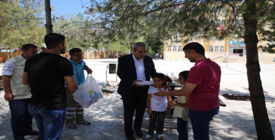 Başkan Demirkol Sınava Giren Öğrencileri Unutmadı