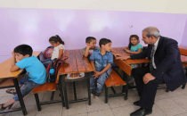 Başkan Demirkol'dan İhtiyaç Sahibi Öğrencilerin Bu Yılda Yanında Oldu