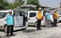 Başkan Ekinci, dar gelirli ailelere gıda yardımı yaptı‏