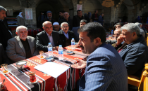 Başkan Ekinci, Tarihi Handa Esnafla Buluştu