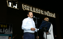 Başkan Ekinci, tasavvuf müziği eşliğinde şiir okudu