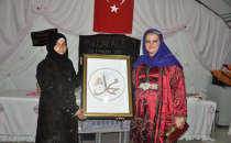 Başkan eşi Mültecileri ziyaret etti