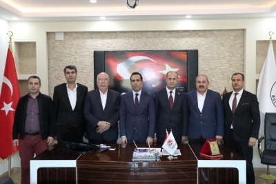 Başkan Yavuz'dan kayyuma destek ziyareti