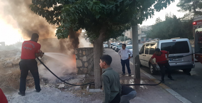 BELSAN Garajın Önünde Yangın