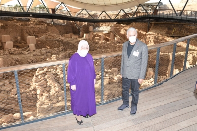   Binali Yıldırım, Şanlıurfa'da Fıstık Hasadına Katıldı