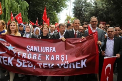 Binlerce Şanlıurfalı "Teröre Karşı Tek Ses, Tek Yürek" Oldu