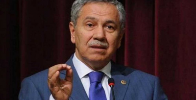 Bülent Arınç istifa etti