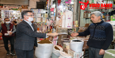 Büyükşehir, Esnafa Maske Dağıttı